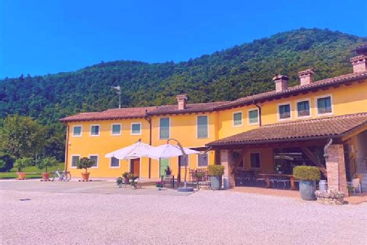 Lucy, 36 — Escort in Villa Vicentina, Italy