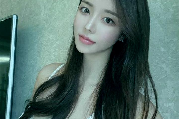 Lucy, 36 — Escort in Xitianwei, China