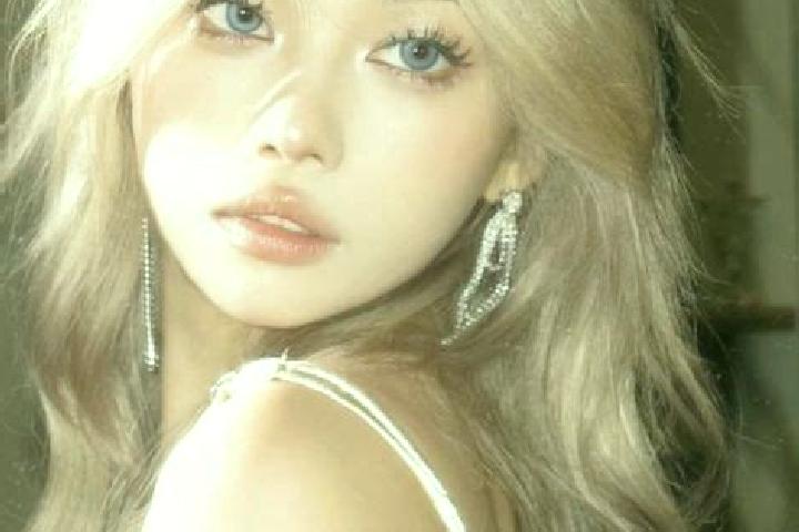 Lucy, 37, a blonde blue-eyed asian companion based in Hocalar. Offering Dinner Date, Fetish, Roleplay, Striptease. Available for incall and outcall, day and ...