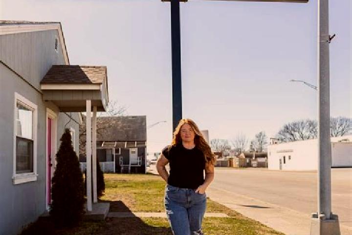 Lucy, 37 — Escort in Atkinson, United States