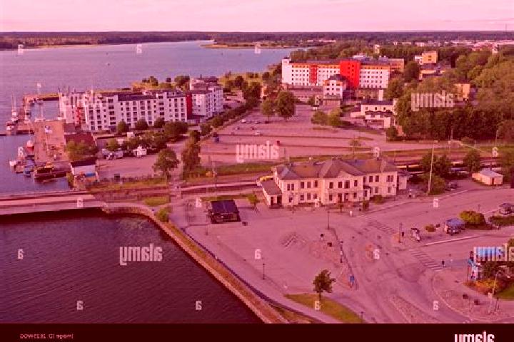 Lucy, 37 — Escort in Vaenersborg, Sweden