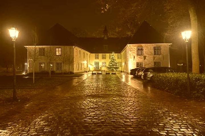 Lucy, 37 — Escort in Zetel, Germany