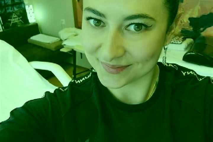Lucy, 38, a black dark-eyed slavic companion based in Horni Domaslavice. Offering Roleplay, CIM, Massage. Available for incall and outcall, day and evening d...