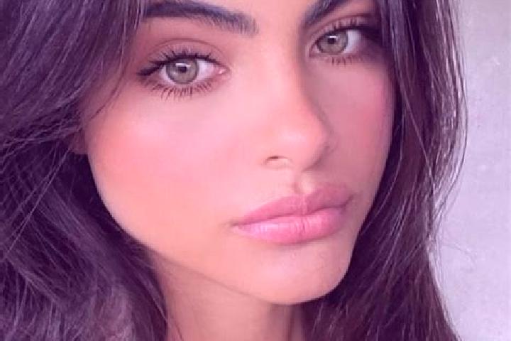 Lucy, 38, a brunette green-eyed indian companion based in Vilani. Offering Party Girl, BDSM, Girlfriend Experience. Available for incall and outcall, day and...