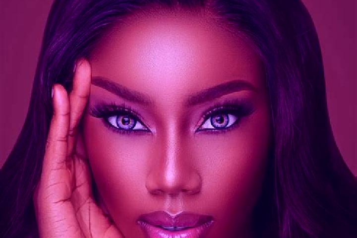 Lucy, 38, a chestnut blue-eyed ebony companion based in Monceaux-sur-Dordogne. Offering Couples, CIM, Roleplay, Erotic Massage. Available for incall and outc...
