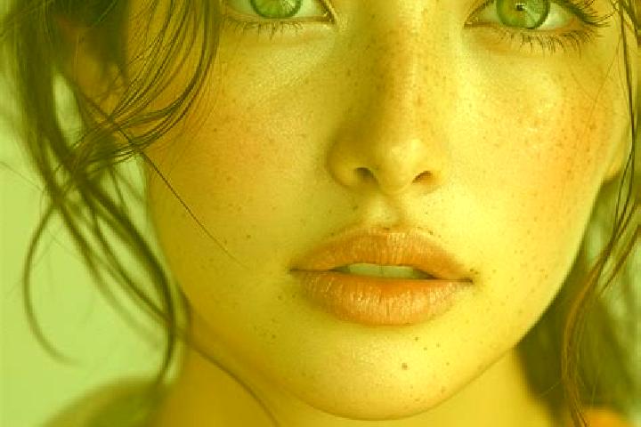 Lucy, 38, a red blue-eyed asian companion based in Lienz. Offering Roleplay, Travel Companion, A-Level. Available for incall and outcall, day and evening dates.