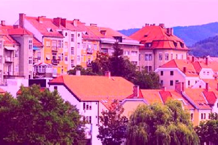 Lucy, 38 — Escort in Buc, Slovenia