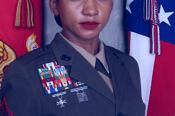 Lucy, 38 — Escort in Camp H.M. Smith, United States