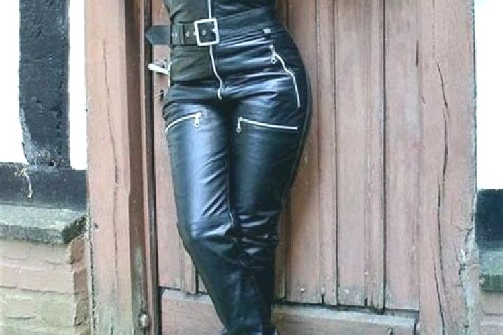 Lucy, 38 — Escort in Jiashi, China