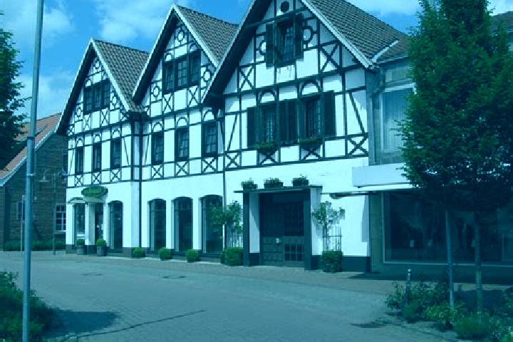 Lucy, 38 — Escort in Oberlangen, Germany
