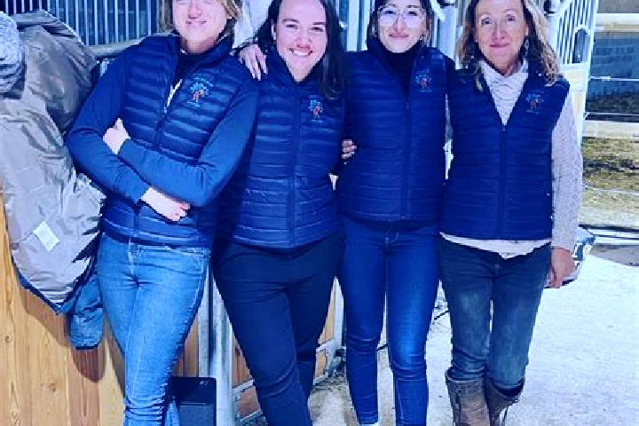 Lucy, 38 — Escort in Villiers-en-Desœuvre, France