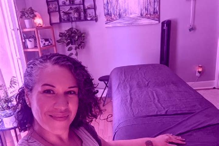 Lucy, 39, a black brown-eyed mediterranean companion based in Roanoke. Offering Travel Companion, Prostate Massage, Couples, CIM. Available for incall and ou...
