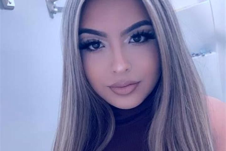 Lucy, 39, a blonde dark-eyed latina companion based in Niaraq. Offering Duos, Roleplay, BDSM, Erotic Massage, OWO. Available for incall and outcall, overnigh...