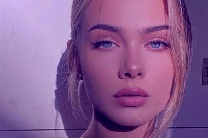 Lucy, 39, a blonde green-eyed european companion based in Gambut. Offering OWO, Massage, A-Level. Available for incall and outcall, day and evening dates.