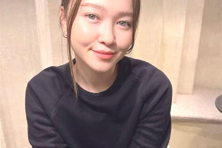Lucy, 39, a chestnut blue-eyed asian companion based in Alcudia de Monteagud. Offering Girlfriend Experience, Fetish, Travel Companion. Available for incall ...