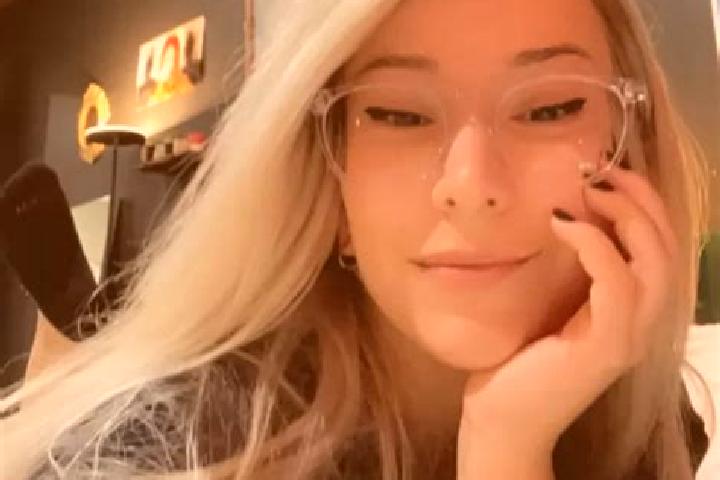 Lucy, 39, a dark blonde brown-eyed slavic companion based in Tultitlan de Mariano Escobedo. Offering Travel Companion, Dinner Date, Overnight, Couples. Avail...