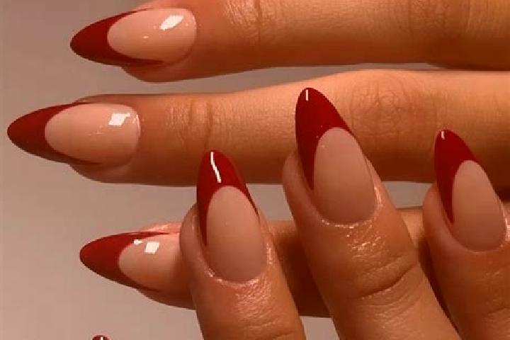 Lucy, 39, a red dark-eyed mixed companion based in Pappinissheri. Offering Deep French Kissing, Dinner Date, Erotic Massage, Couples, BDSM. Available for inc...