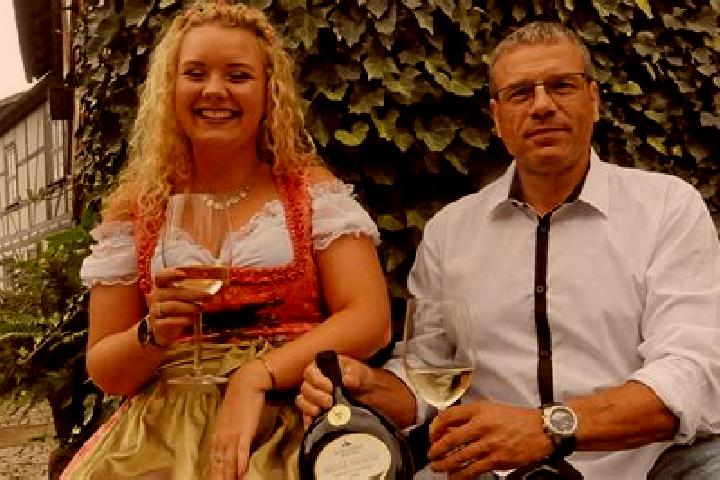 Lucy, 39 — Escort in Ingersleben, Germany