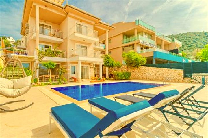 Lucy, 39 — Escort in Kalkan, Turkey