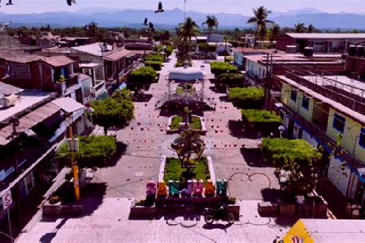 Lucy, 39 — Escort in Loza de los Padres, Mexico