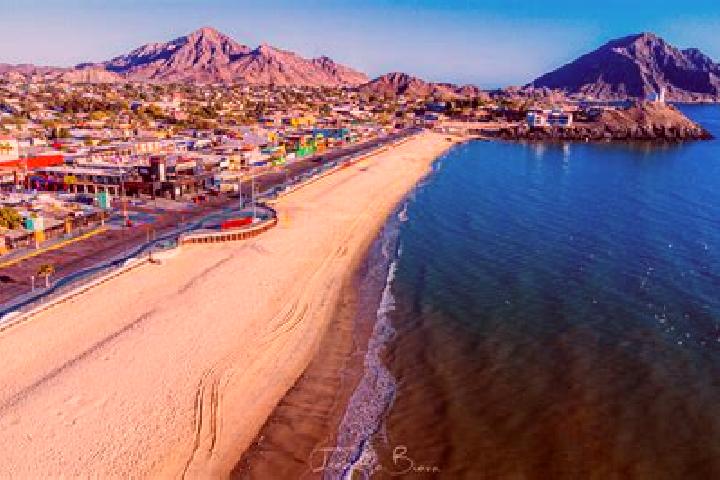 Lucy, 39 — Escort in San Felipe de Hijar, Mexico