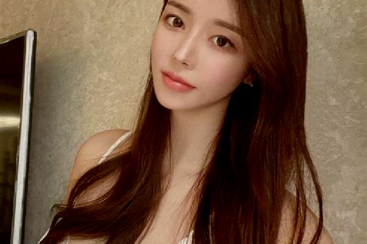 Lucy, 39 — Escort in Shuanghuai, China