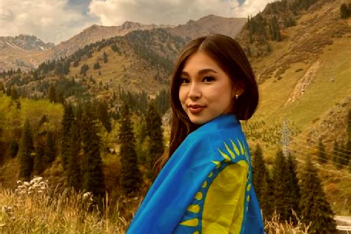 Lucy, 39 — Escort in Taushyq, Kazakhstan