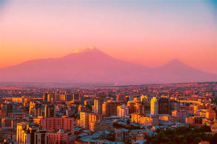 Lucy, 39 — Escort in Yerevan, Armenia