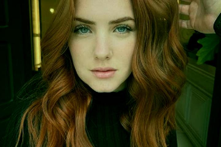 Luna, 20, a auburn blue-eyed caucasian companion based in Bijawar. Offering CIM, Massage, Roleplay. Available for incall and outcall, day and evening dates.