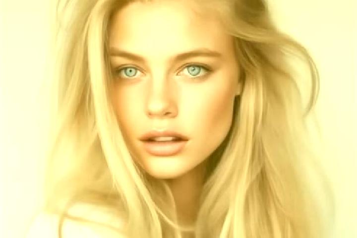 Luna, 20, a blonde amber-eyed mixed companion based in Laug. Offering A-Level, GFE, Duos. Available for incall and outcall, day and evening dates.