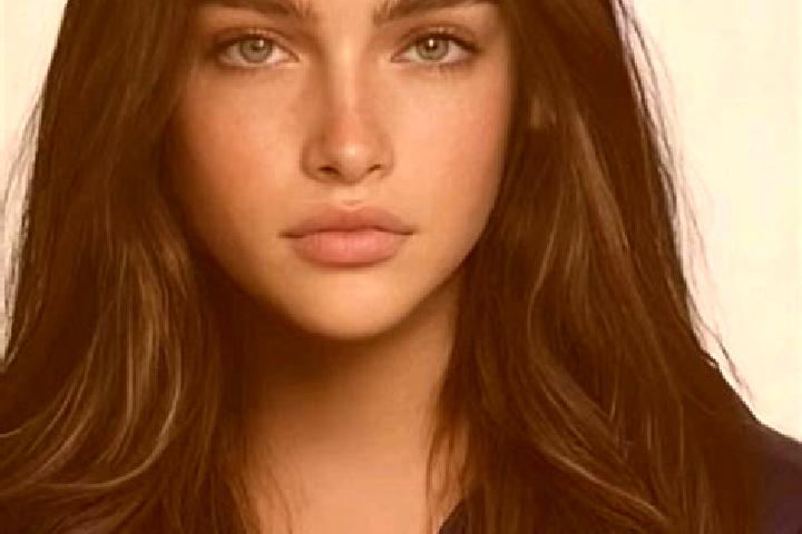 Luna, 20, a brunette blue-eyed mixed companion based in Vaccarizzo-Delfino. Offering A-Level, Tantra, Deep French Kissing. Available for incall and outcall, ...