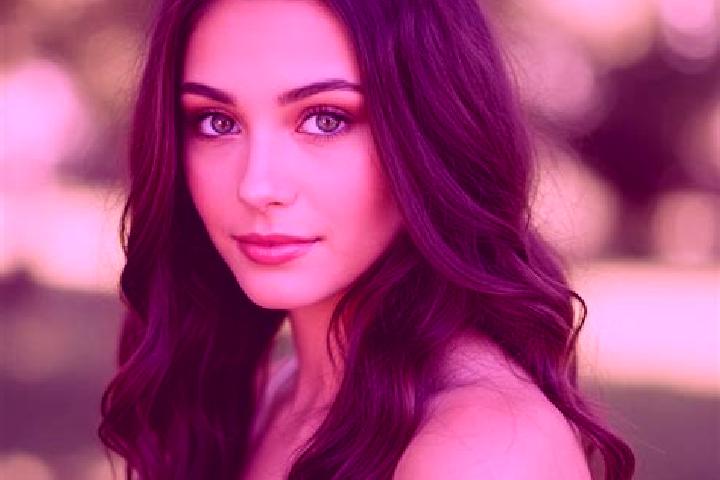 Luna, 20, a brunette hazel-eyed mediterranean companion based in Tregoney. Offering Travel Companion, OWO, BDSM, 69. Available for incall and outcall, overni...