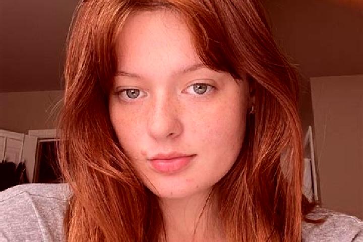 Luna, 20, a red dark-eyed caucasian companion based in Matraville. Offering Overnight, Roleplay, Deep French Kissing, Striptease. Available for incall and ou...