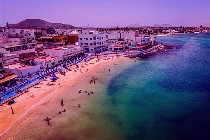 Luna, 20 — Escort in Corralejo de Arriba, Mexico