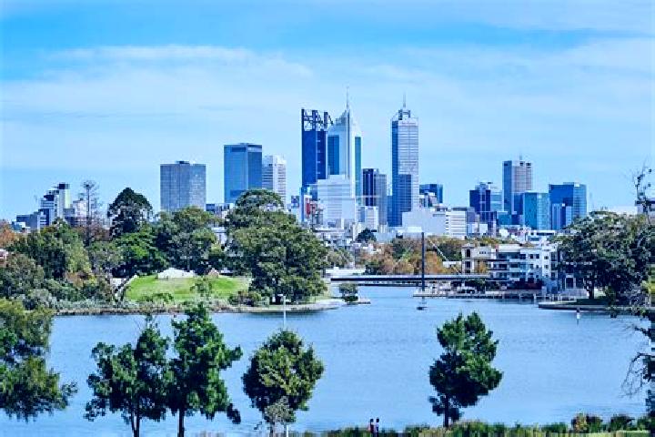 Luna, 20 — Escort in Perth city centre, Australia