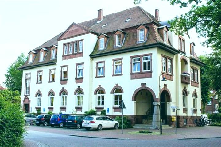 Luna, 20 — Escort in Tostedt, Germany