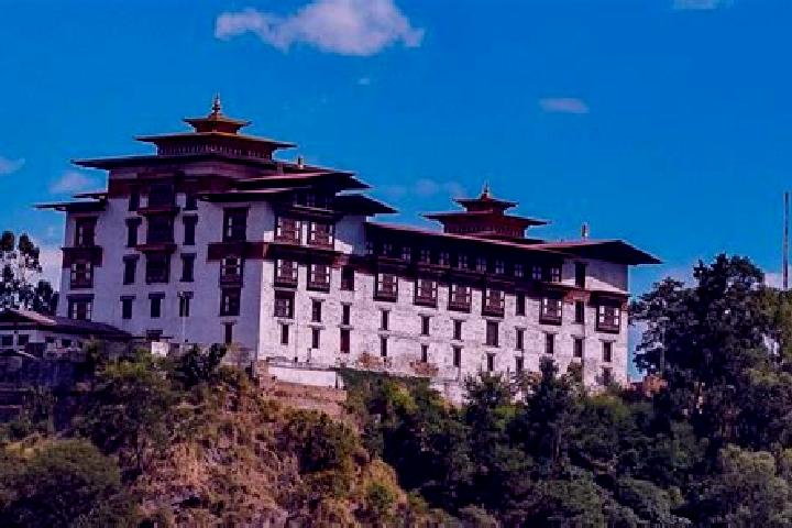 Luna, 20 — Escort in Trashi Yangtse, Bhutan