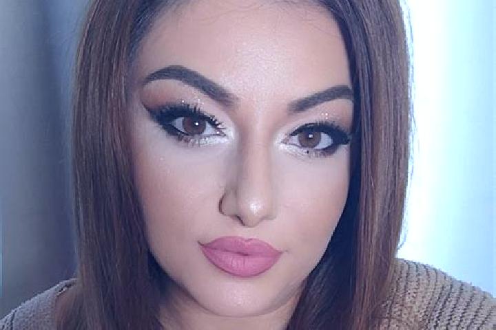 Luna, 20 — Escort in Tuzla, Romania