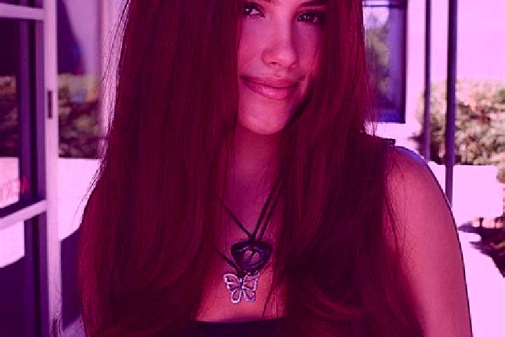 Luna, 21, a auburn dark-eyed mediterranean companion based in Taylor. Offering CIM, Girlfriend Experience, Domination, Dinner Date, Roleplay. Available for i...