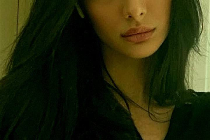 Luna, 21, a black dark-eyed middle eastern companion based in Suohe. Offering Overnight, OWO, Dinner Date, Party Girl. Available for incall and outcall, over...