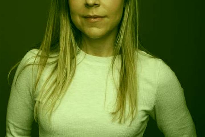 Luna, 21, a blonde brown-eyed ebony companion based in Tona. Offering CIM, Girlfriend Experience, Dinner Date, Overnight. Available for incall and outcall, o...