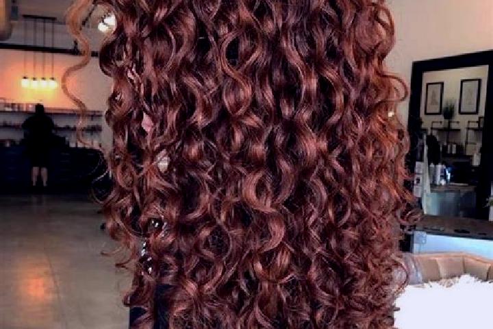 Luna, 21, a red brown-eyed mixed companion based in Overlea. Offering OWO, Erotic Massage, Fetish, Overnight. Available for incall and outcall, day and eveni...