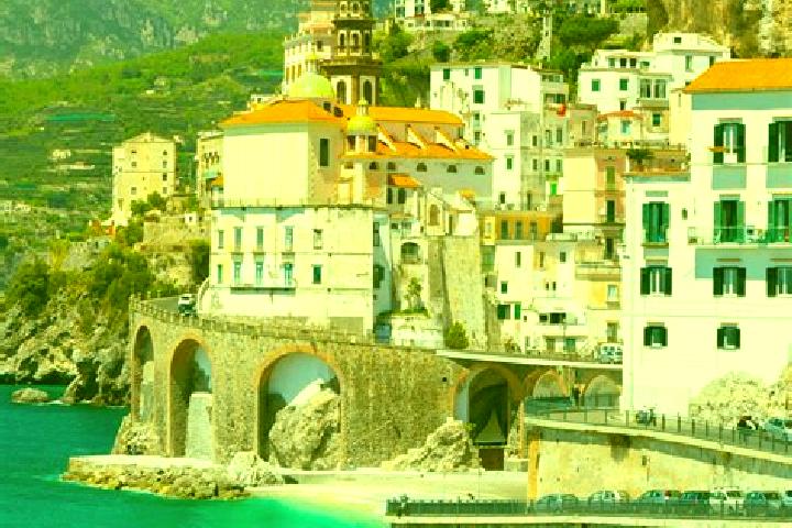 Luna, 21 — Escort in Barbasso, Italy