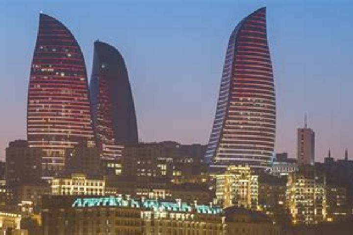 Luna, 21 — Escort in Catax, Azerbaijan