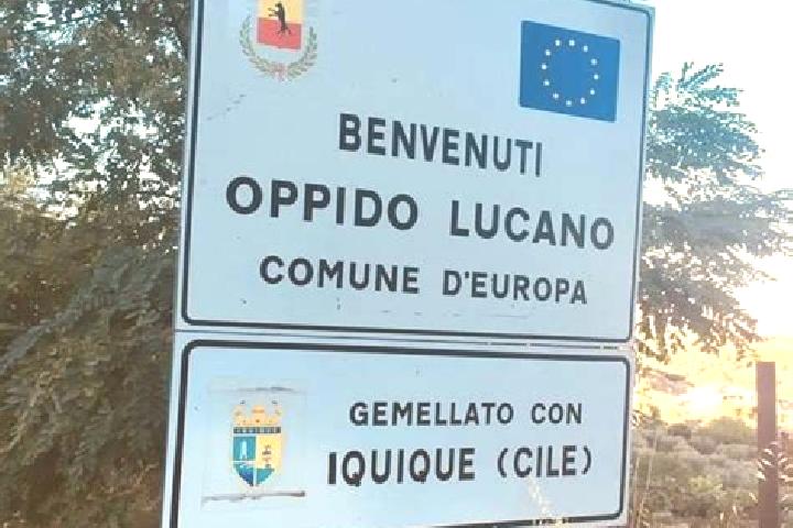Luna, 21 — Escort in Oppido Lucano, Italy