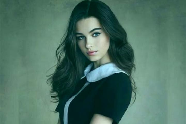 Luna, 22, a black blue-eyed slavic companion based in Hlubocky. Offering Girlfriend Experience, Deep French Kissing, Travel Companion, Party Girl. Available ...