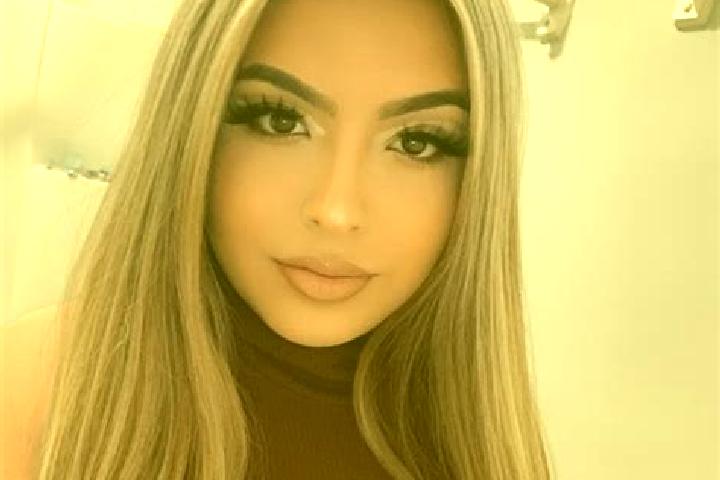 Luna, 22, a blonde brown-eyed latina companion based in Obergebra. Offering Roleplay, BDSM, Tantra, Prostate Massage, Fetish. Available for incall and outcal...