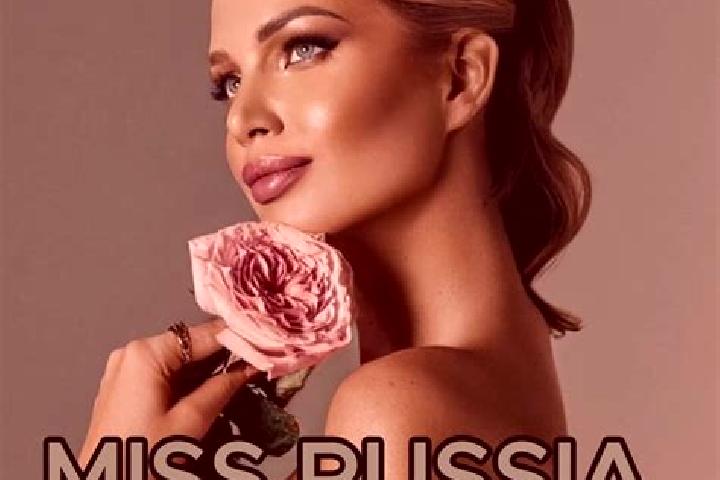 Luna, 22 — Escort in Al burikent, Russia