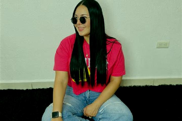 Luna, 22 — Escort in Bibiano Hernandez, Mexico