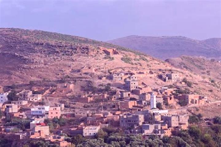 Luna, 22 — Escort in Bzou, Morocco